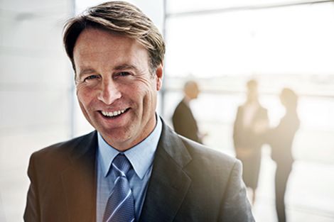 Vertragsprüfung von Versicherungsspezialisten Carelist Vertragsprüfung